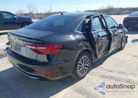 2021 Volkswagen Jetta 1.4T R-Line/1.4T S/1.4T Se from USA, damaged, VIN 3VWC57BU2MM029782